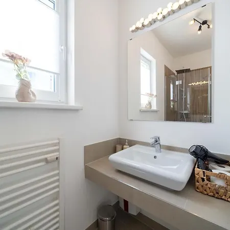 Apartment Möbliertes Wohnen - Winnie Rostock